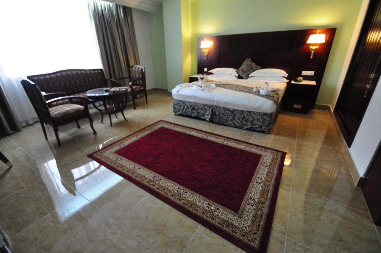 Hotel Soltane Algeri Esterno foto